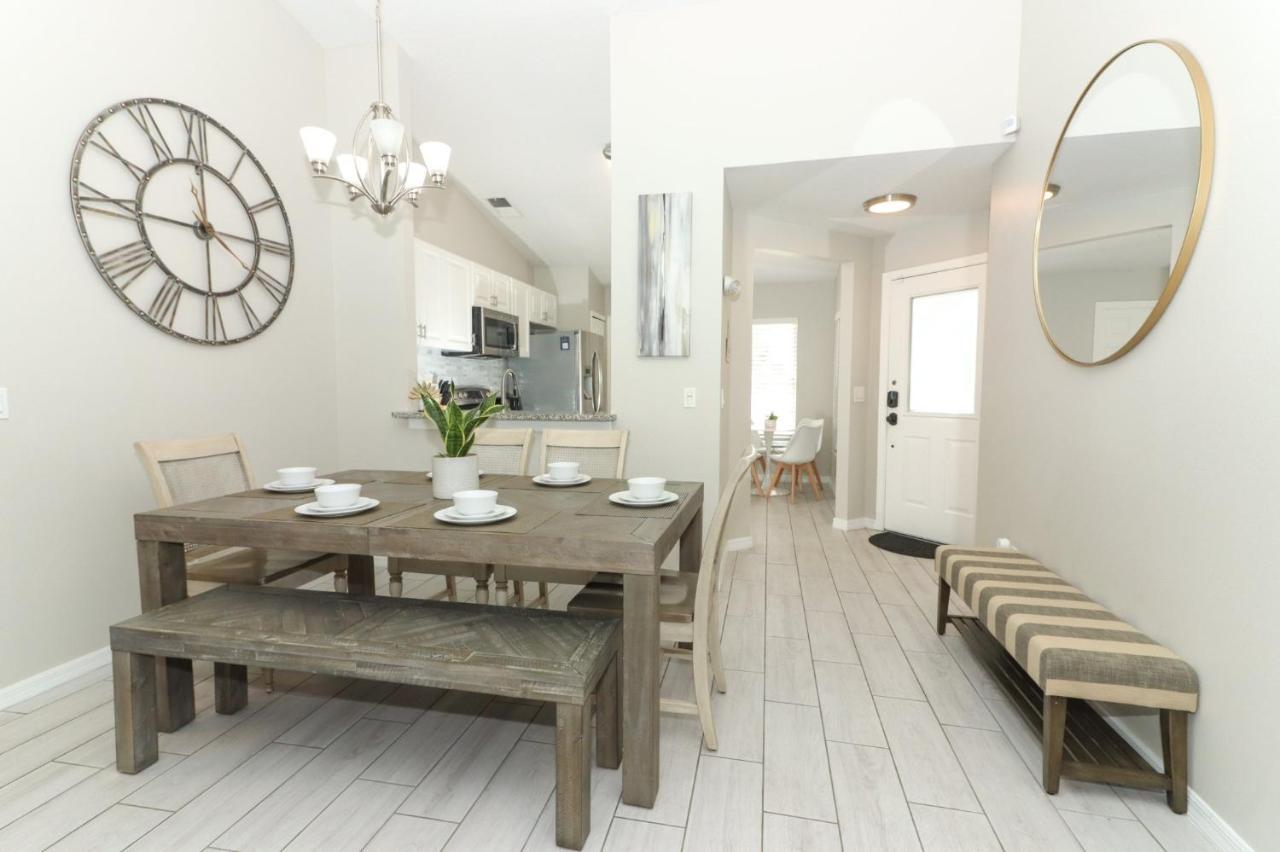 Lilys Stylish Villa Close To Disney Ideal For Long Stays Orlando Exteriör bild